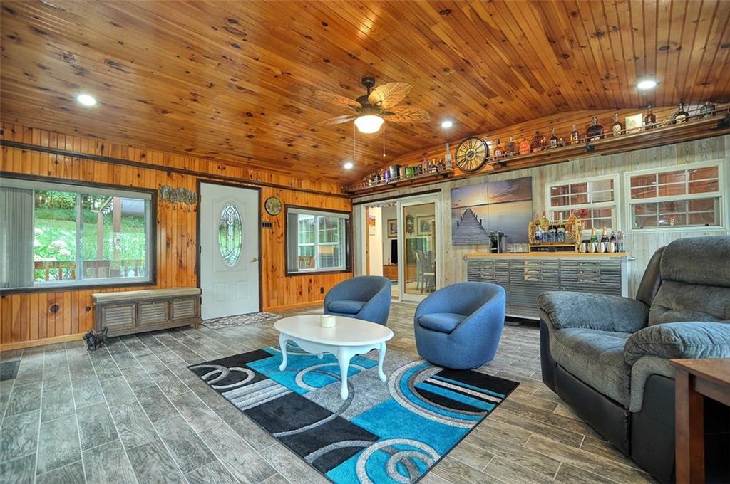 46-48 Wussick Road McDonald, PA 15057 - Photo 5 of 44 Gallery Image 5