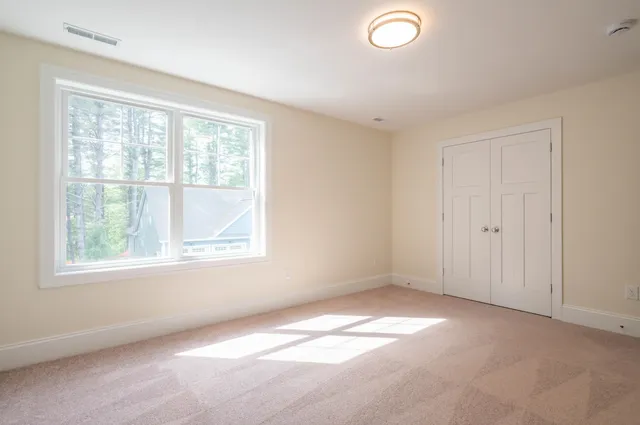 $684,900 | 6 Wilderness Drive, Nashua, NH 03062