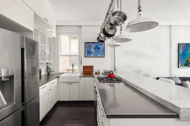 $899,000 | 396 3rd Street, Unit 6 | Park Slope