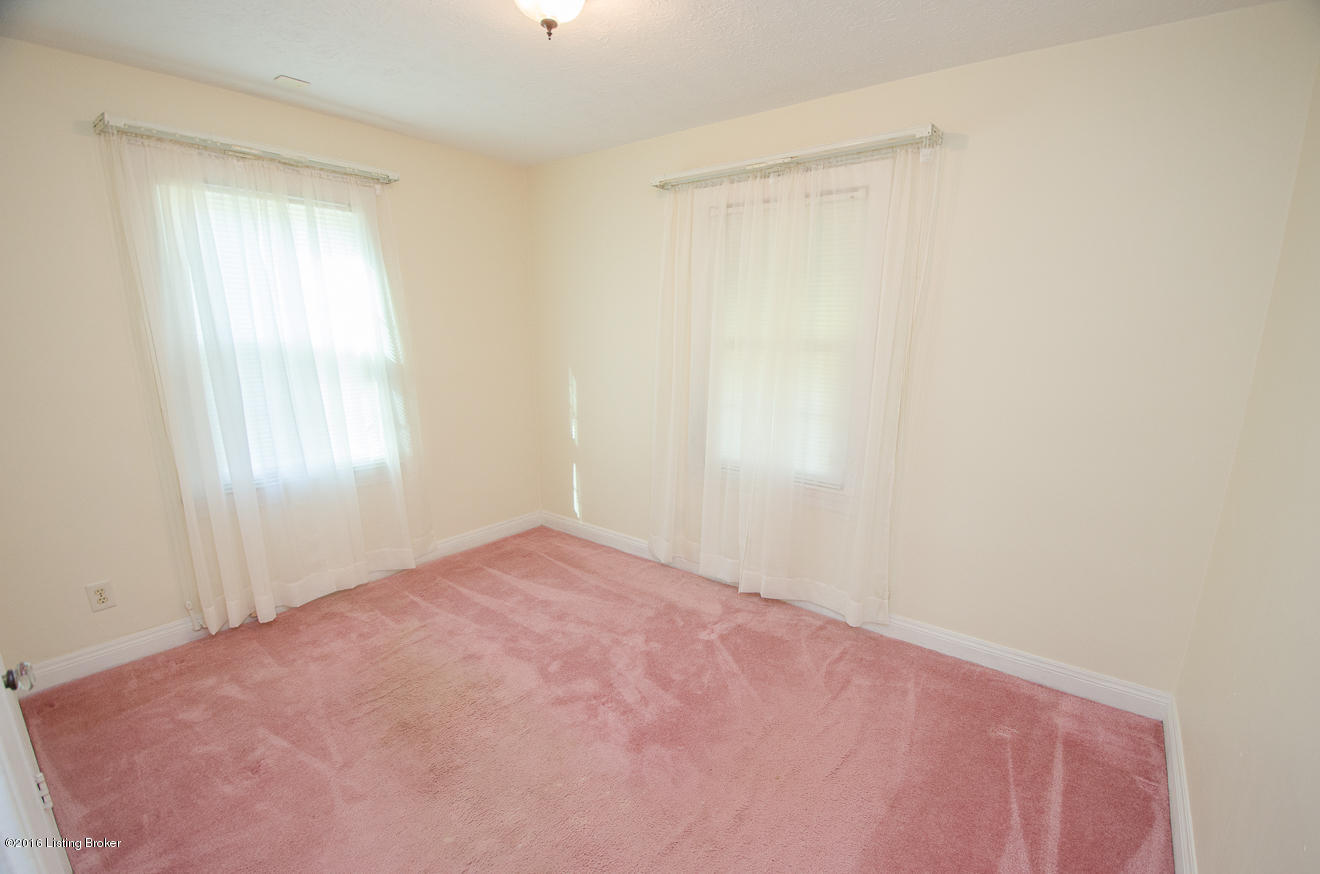 7409 Cane Run Road Louisville, KY 40258 - Photo 14 of 36 Master Bedroom
