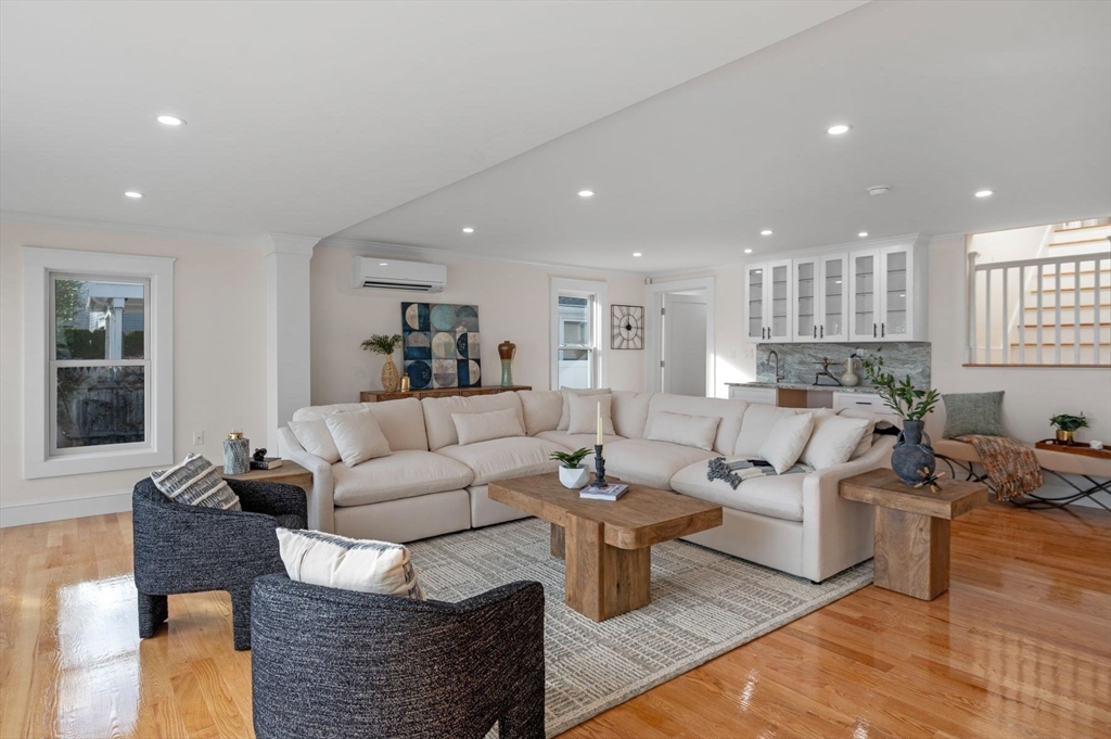 53 Puritan Road Swampscott, MA 01907 - Photo 8 of 41