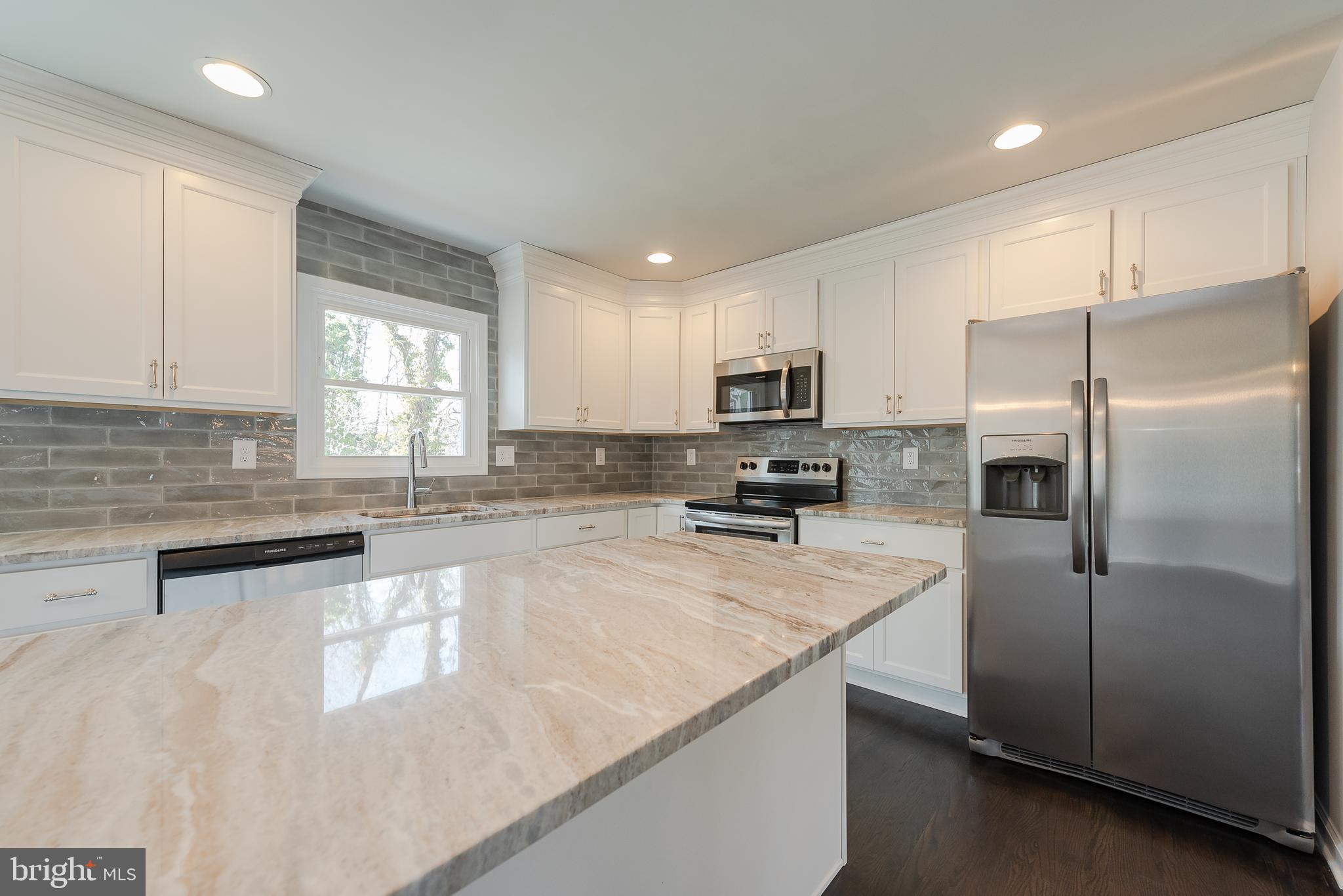 1613 Cedar Park Road Annapolis, MD 21401 - Photo 5 of 42 Kitchen