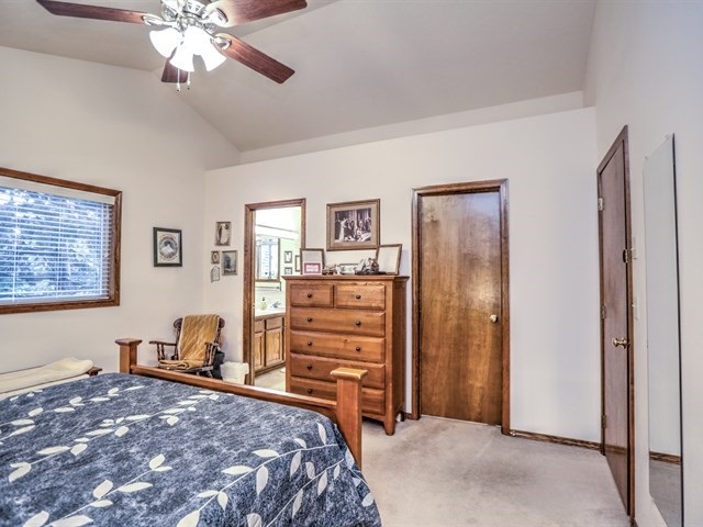 4326 South Mamer Road Spokane, WA 99206 - Photo 8 of 20
