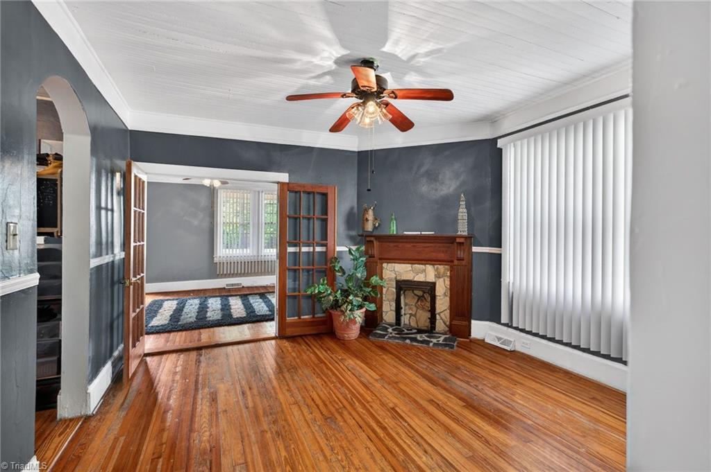 1305 East Meadow Road Eden, NC 27288 - Photo 9 of 29