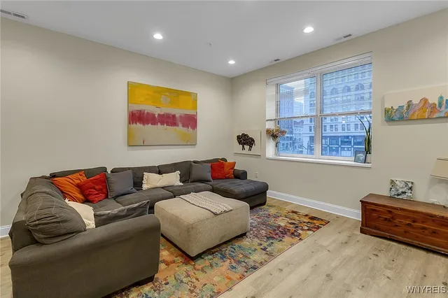 $1,600 | 251 Main Street, Unit 205, Buffalo, NY 14203