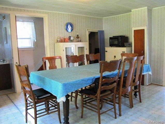 9732 Winston Road Pinckney, MI 48169 - Photo 16 of 23 Dining area