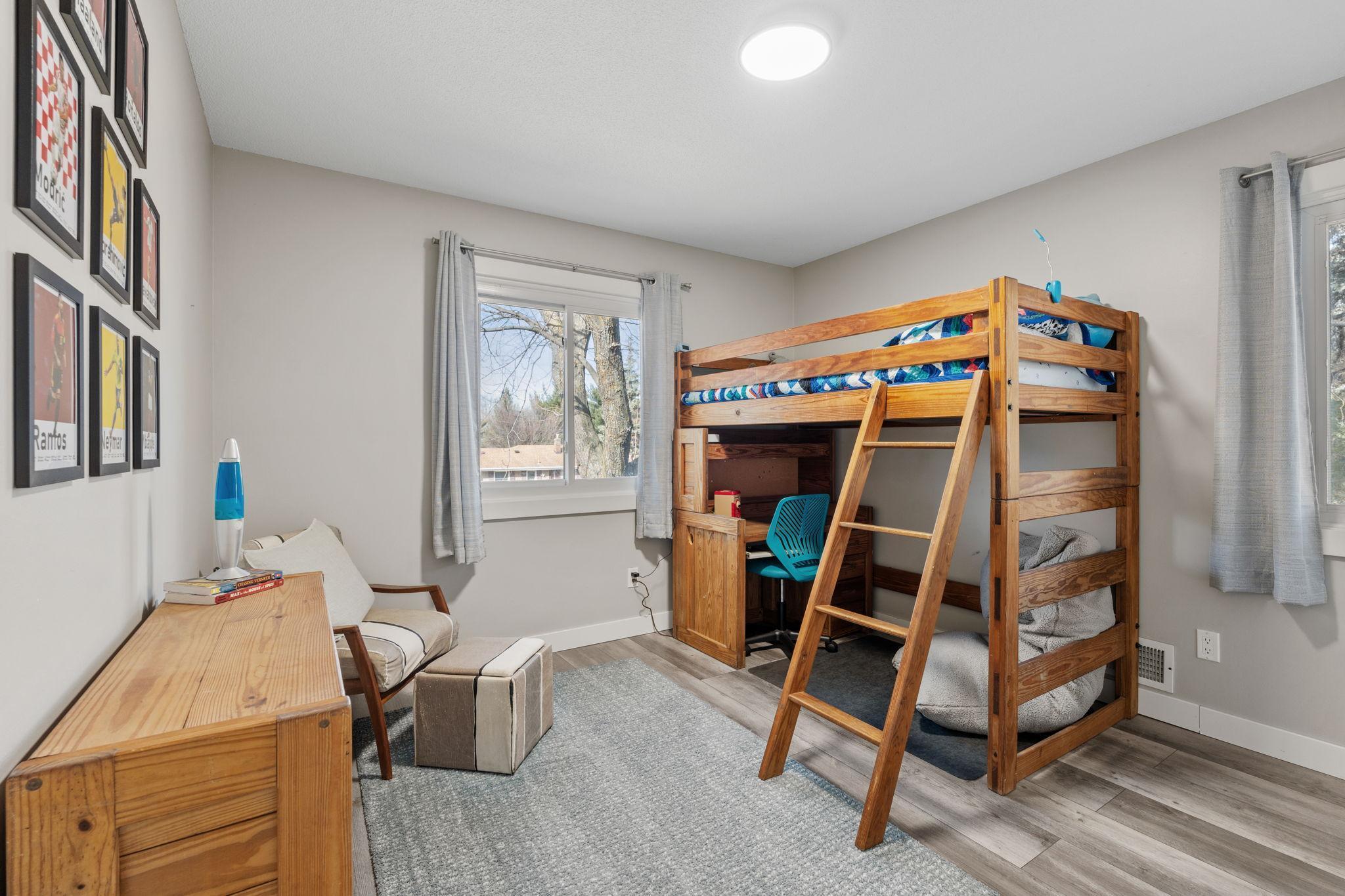 2946 McKnight Road North Maplewood, MN 55109 - Photo 23 of 50