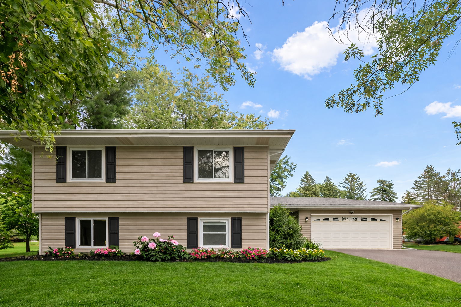 2946 McKnight Road North Maplewood, MN 55109 - Photo 42 of 50