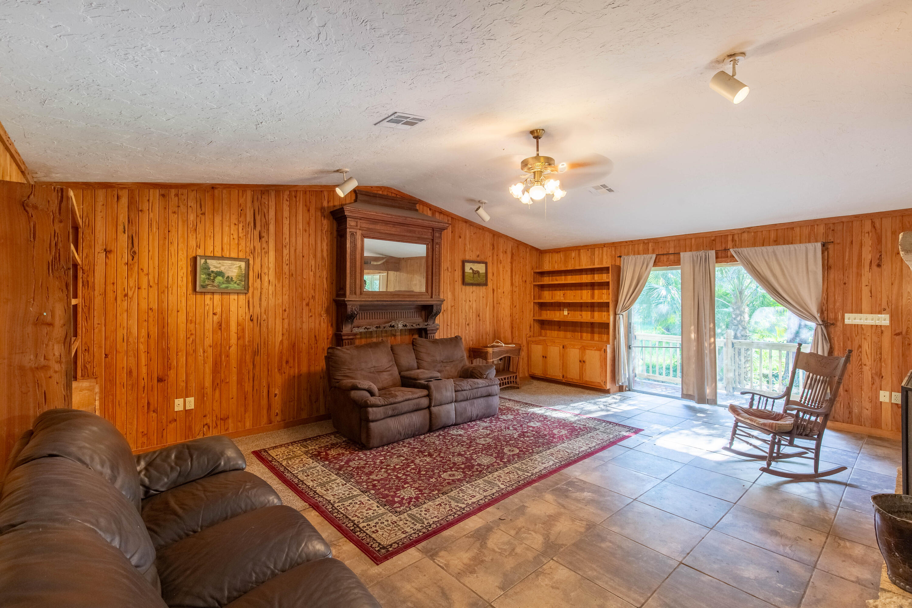 2813 F Road Loxahatchee, FL 33470 - Photo 33 of 84 10