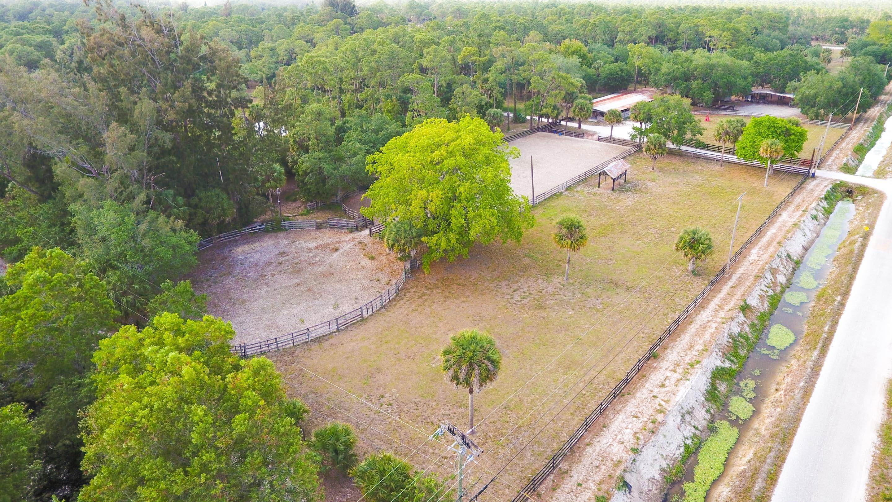 2813 F Road Loxahatchee, FL 33470 - Photo 7 of 84 mls-6