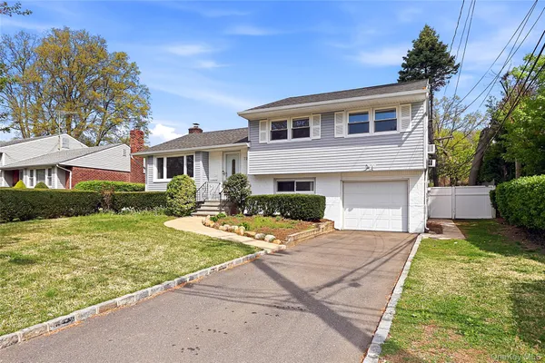 $849,888 | 72 Woolsey Avenue, Glen Cove, NY 11542