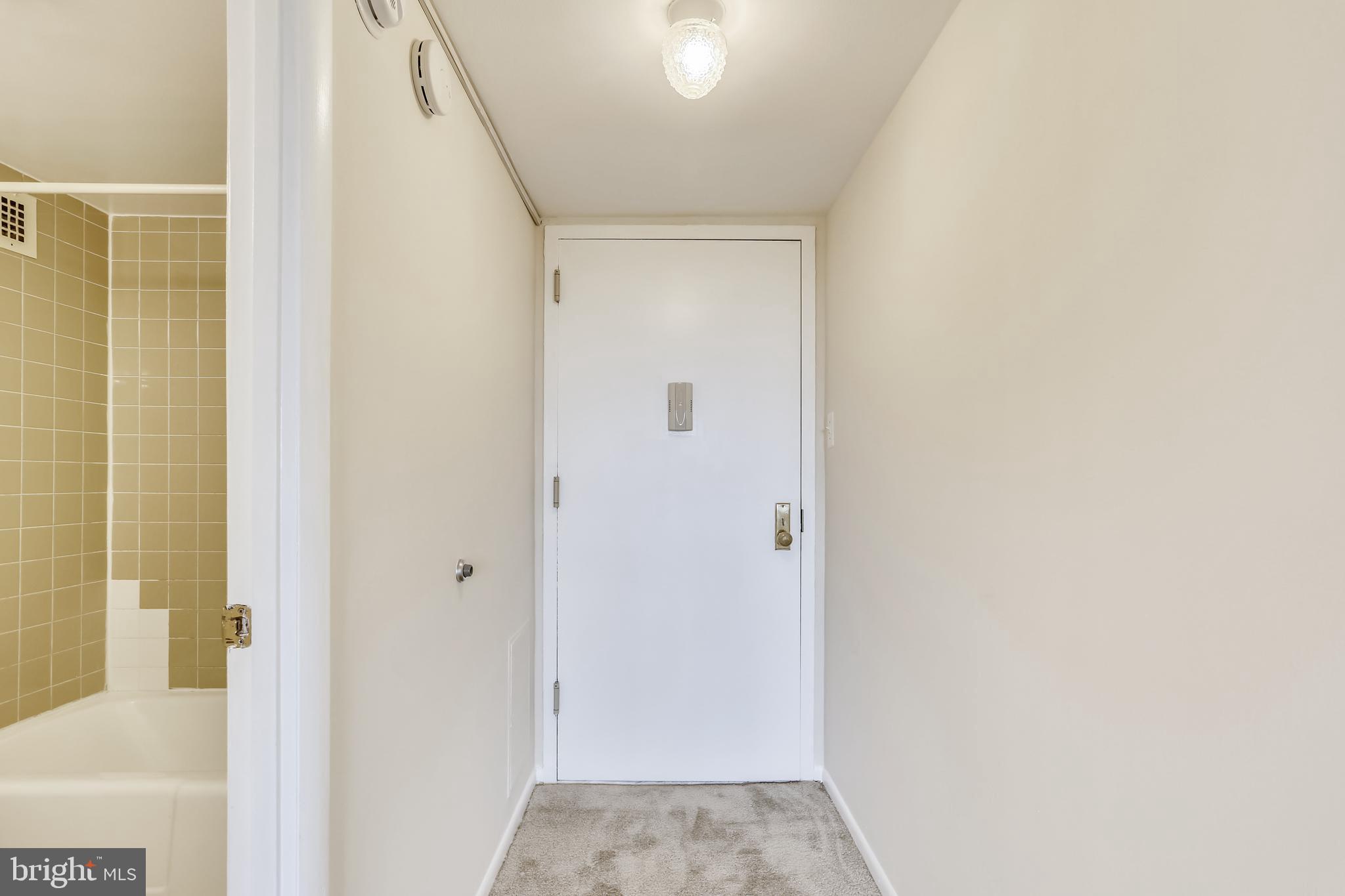 1121 University Silver Spring, Unit 1401B Silver Spring, MD 20902 - Photo 15 of 65