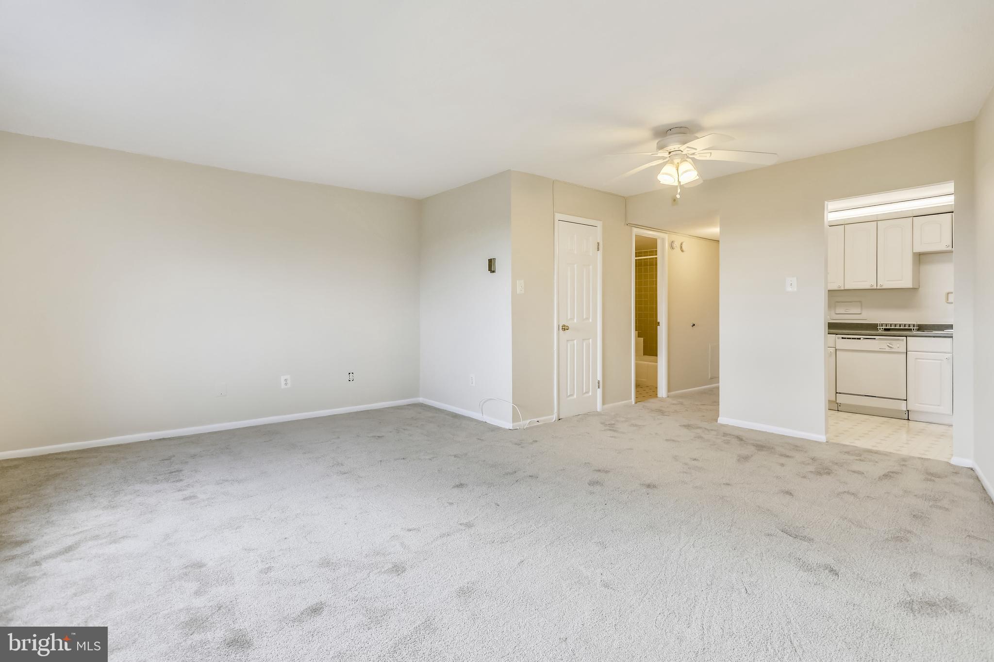 1121 University Silver Spring, Unit 1401B Silver Spring, MD 20902 - Photo 16 of 65