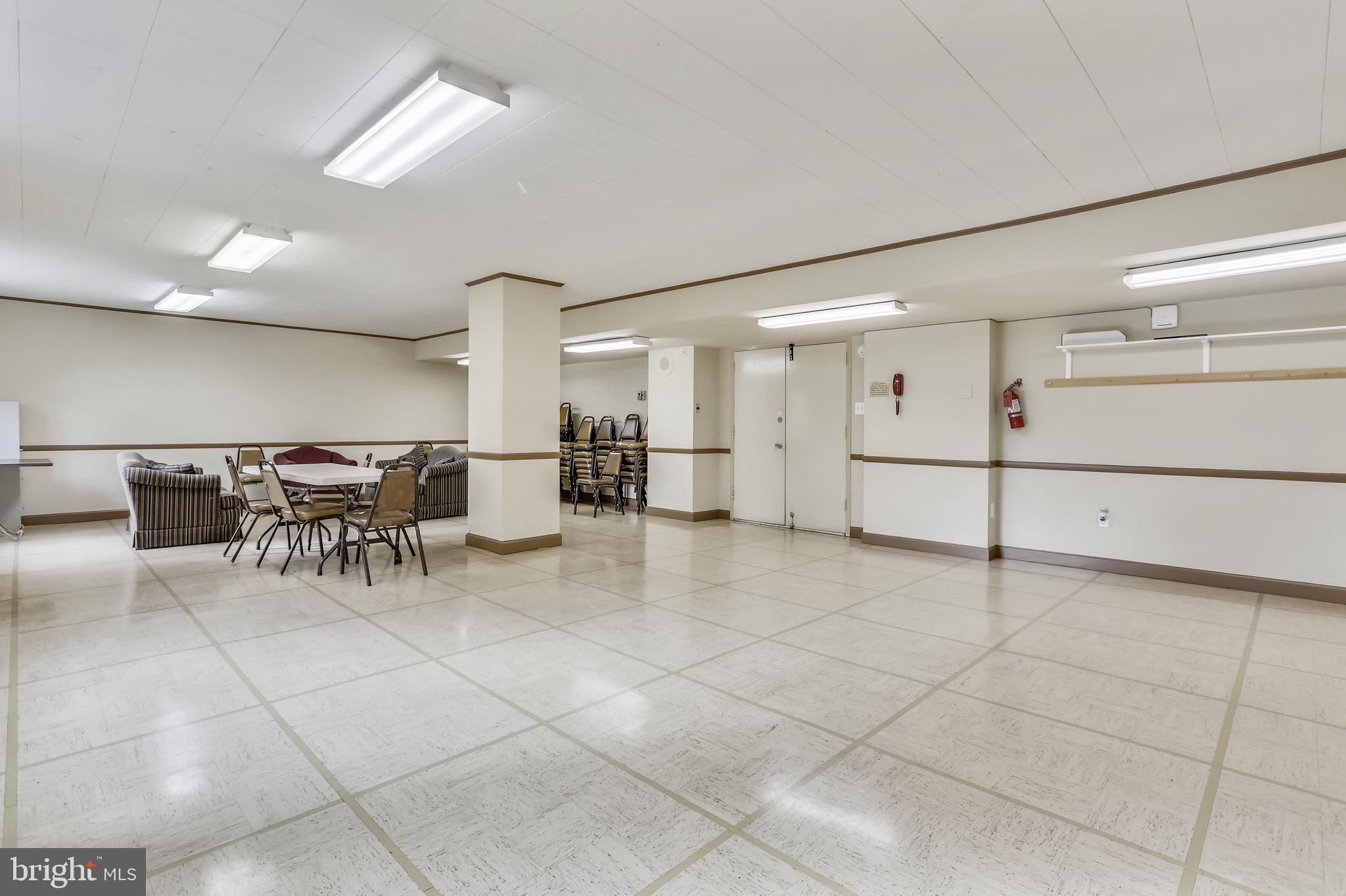 1121 University Silver Spring, Unit 1401B Silver Spring, MD 20902 - Photo 35 of 65