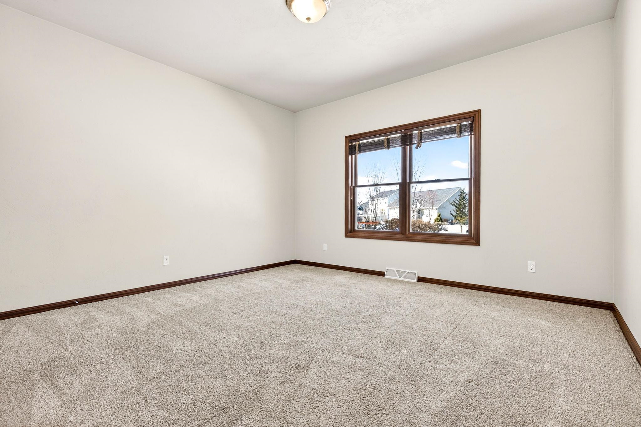 4850 West Scotch Pine Court Appleton, WI 54913 - Photo 28 of 41