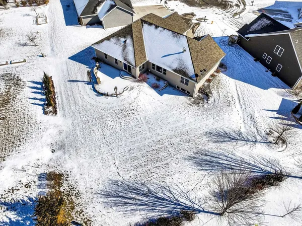 $544,900 | 4850 West Scotch Pine Court, Appleton, WI 54913