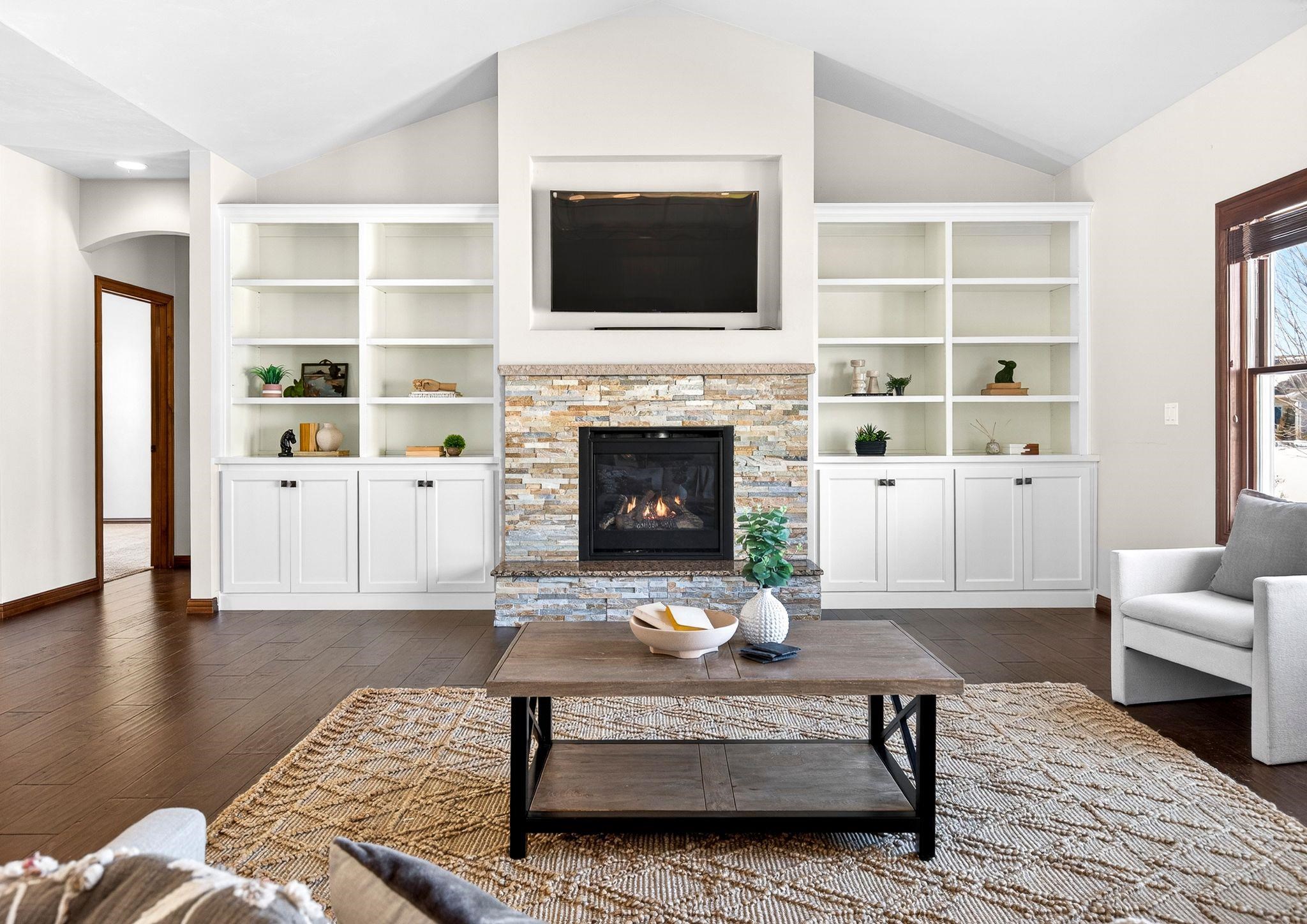 4850 West Scotch Pine Court Appleton, WI 54913 - Photo 5 of 41