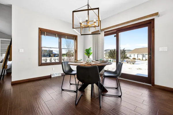 $544,900 | 4850 West Scotch Pine Court, Appleton, WI 54913