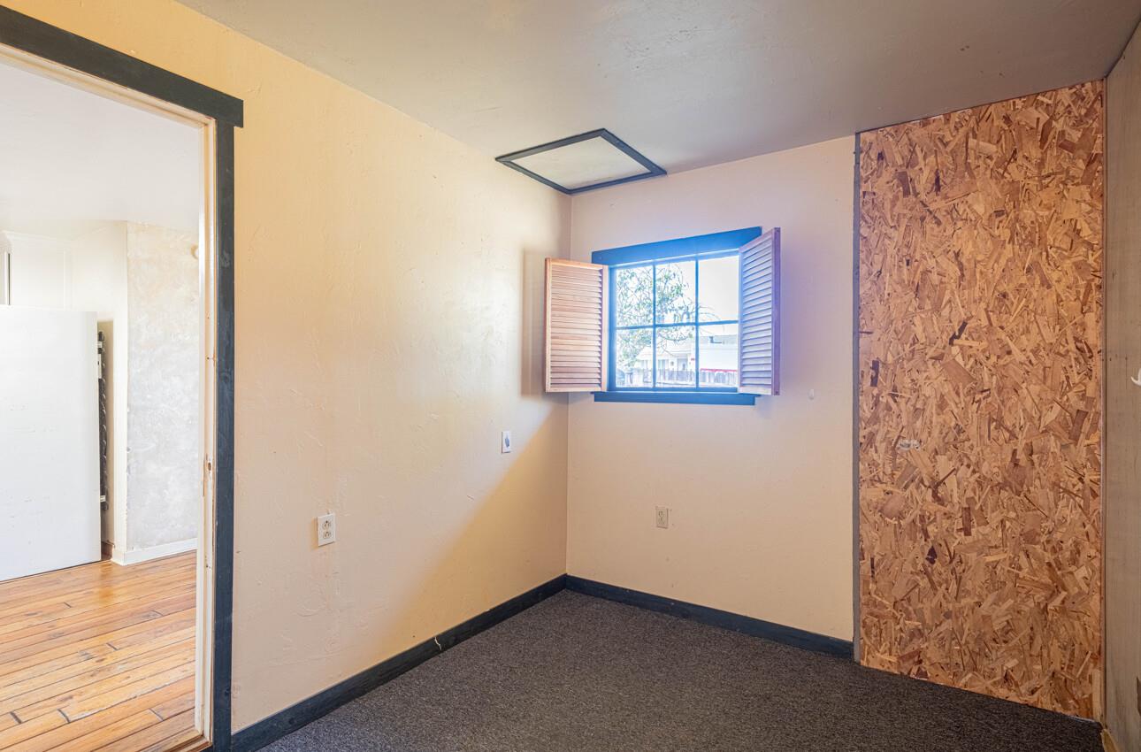 1800 Luxton Street Seaside, CA 93955 - Photo 37 of 48 an empty room with windows