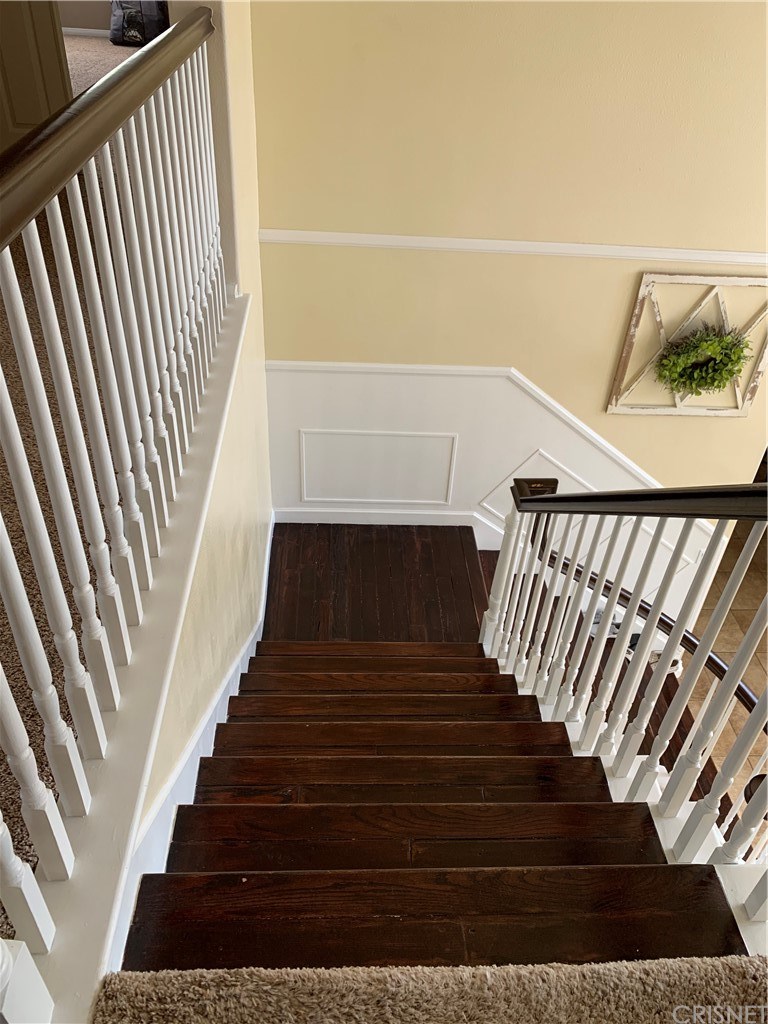 22126 Crestline Trail Saugus, CA 91390 - Photo 14 of 26