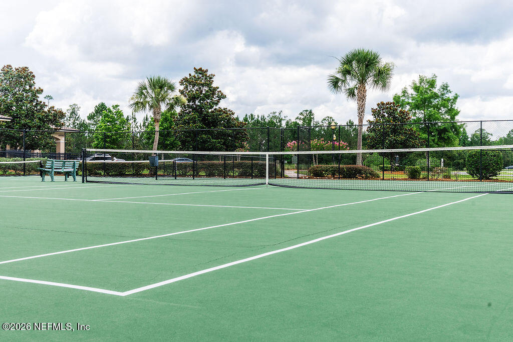 75394 Bridgewater Drive Yulee, FL 32097 - Photo 31 of 55 a view of a tennis court