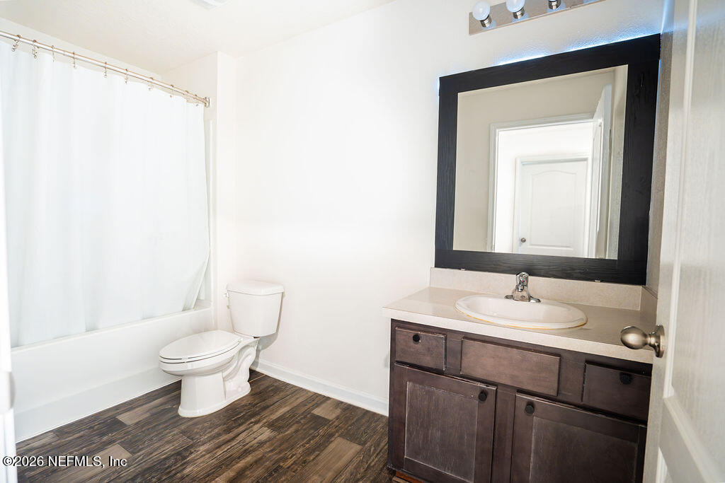 75394 Bridgewater Drive Yulee, FL 32097 - Photo 41 of 55 a bathroom with a sink and a toilet