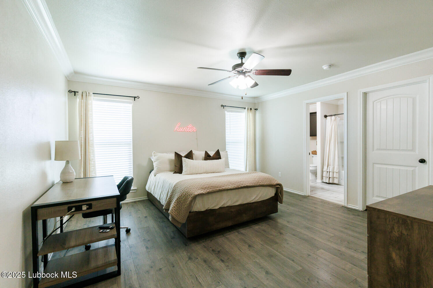 7404 105th Street Lubbock, TX 79424 - Photo 22 of 53 Isolated Primary Suite