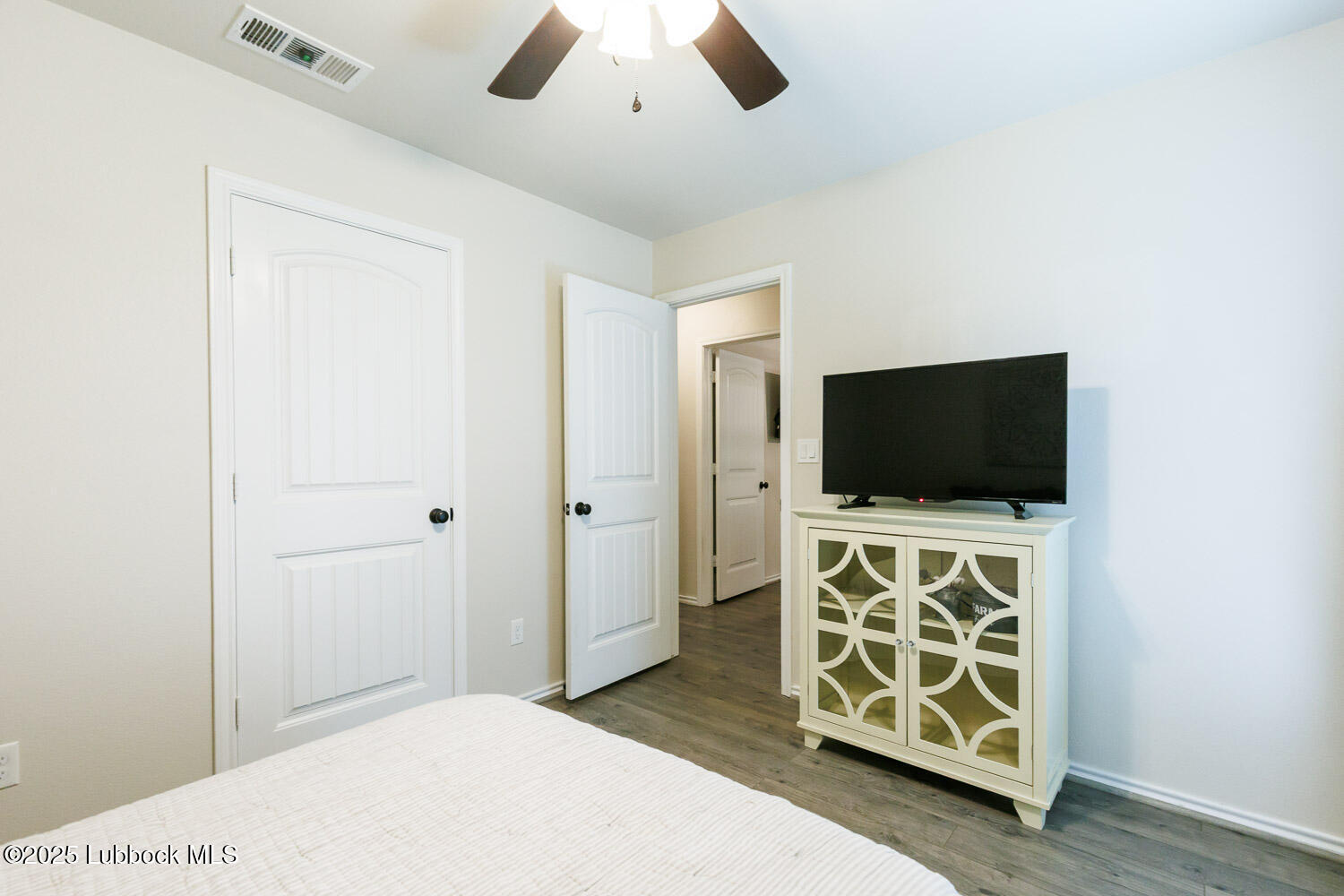 7404 105th Street Lubbock, TX 79424 - Photo 38 of 53 Third Bedroom