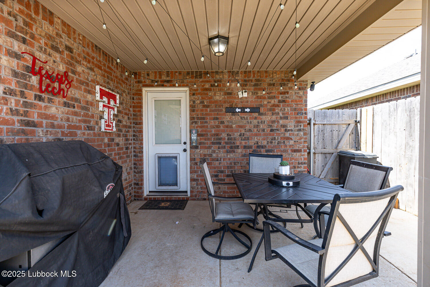 7404 105th Street Lubbock, TX 79424 - Photo 42 of 53 Patio for Entertaining