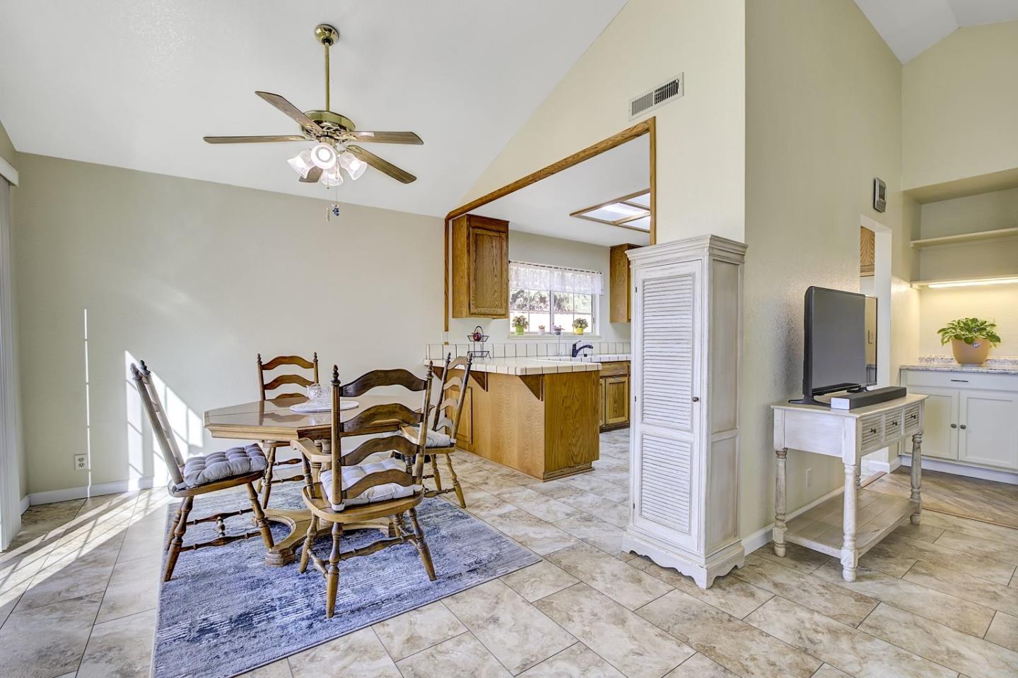 1491 Amber Court Gilroy, CA 95020 - Photo 13 of 48