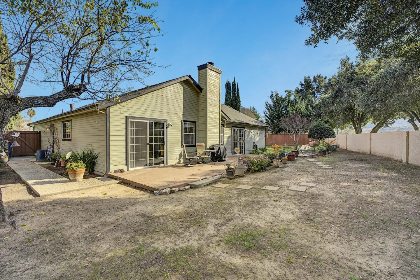 1491 Amber Court Gilroy, CA 95020 - Photo 32 of 48