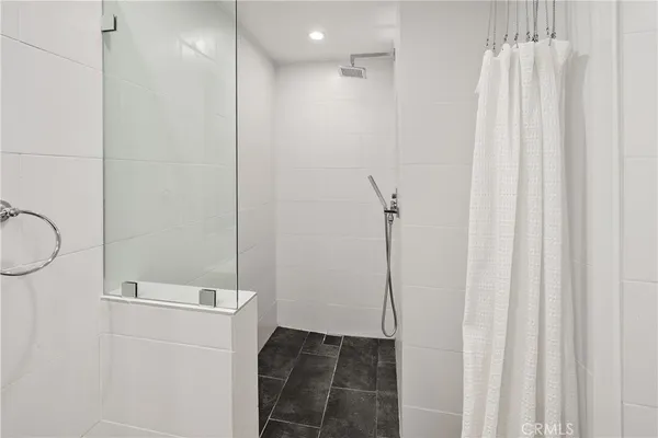 $549,900 | 532 North Rossmore Avenue, Unit 107, Los Angeles, CA 90004