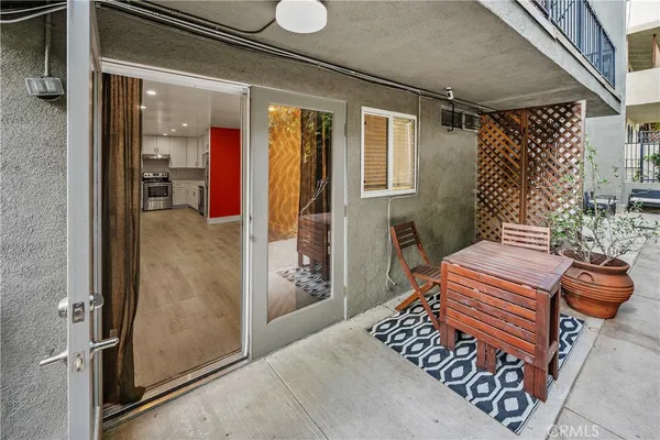 $549,900 | 532 North Rossmore Avenue, Unit 107, Los Angeles, CA 90004