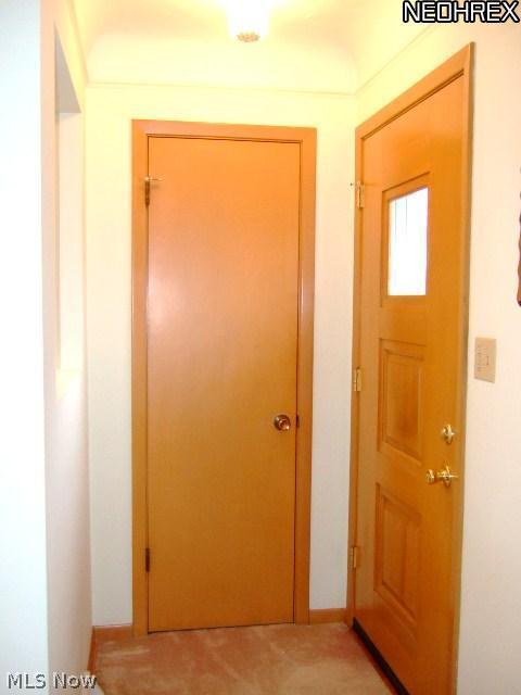 13634 Carpenter Road Garfield Heights, OH 44125 - Photo 4 of 24 The inviting entry with ample sized guest closet.