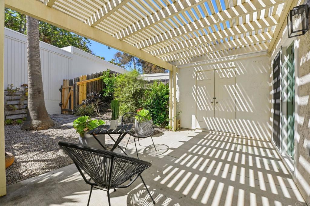 821 Del Mar Downs Road, Unit D Solana Beach, CA 92075 - Photo 22 of 29