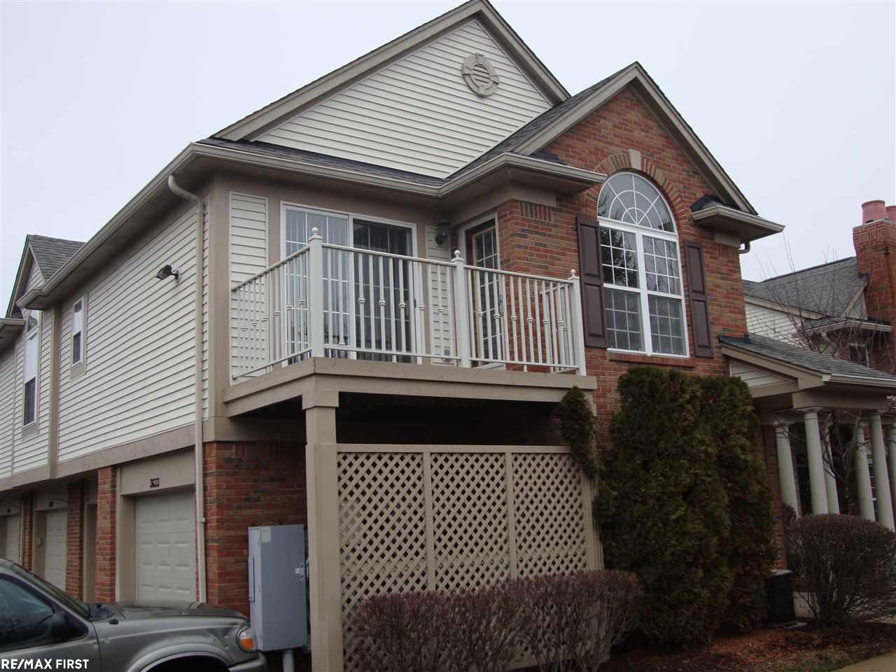3633 Oakmonte Boulevard Rochester, MI 48306 - Photo 2 of 21