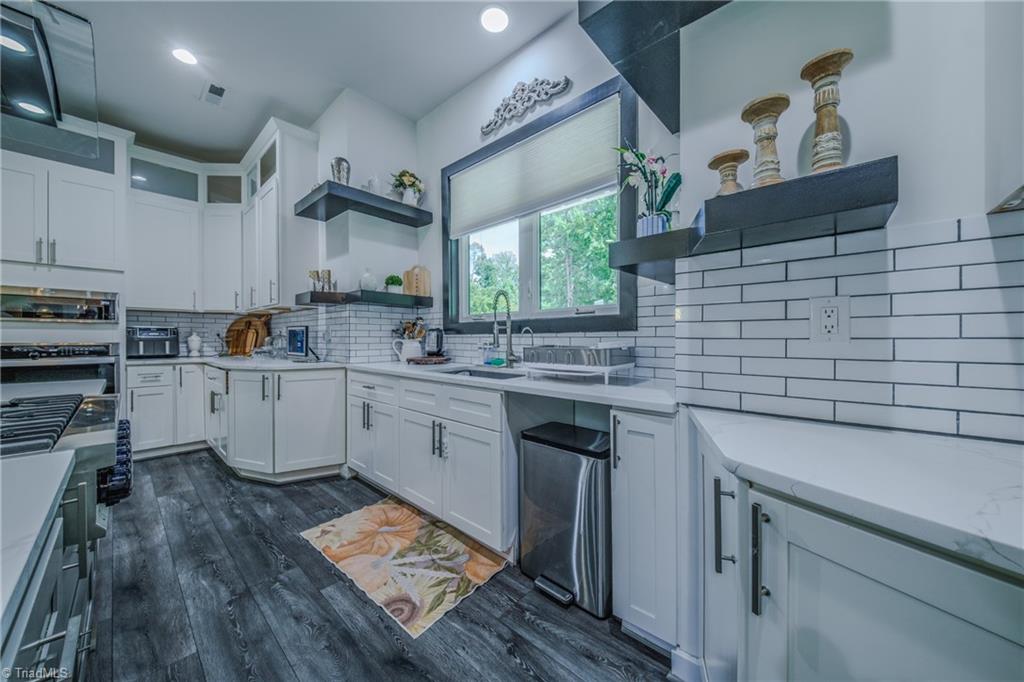 1529 Neelley Road Pleasant Garden, NC 27313 - Photo 10 of 46 Gallery Image 10