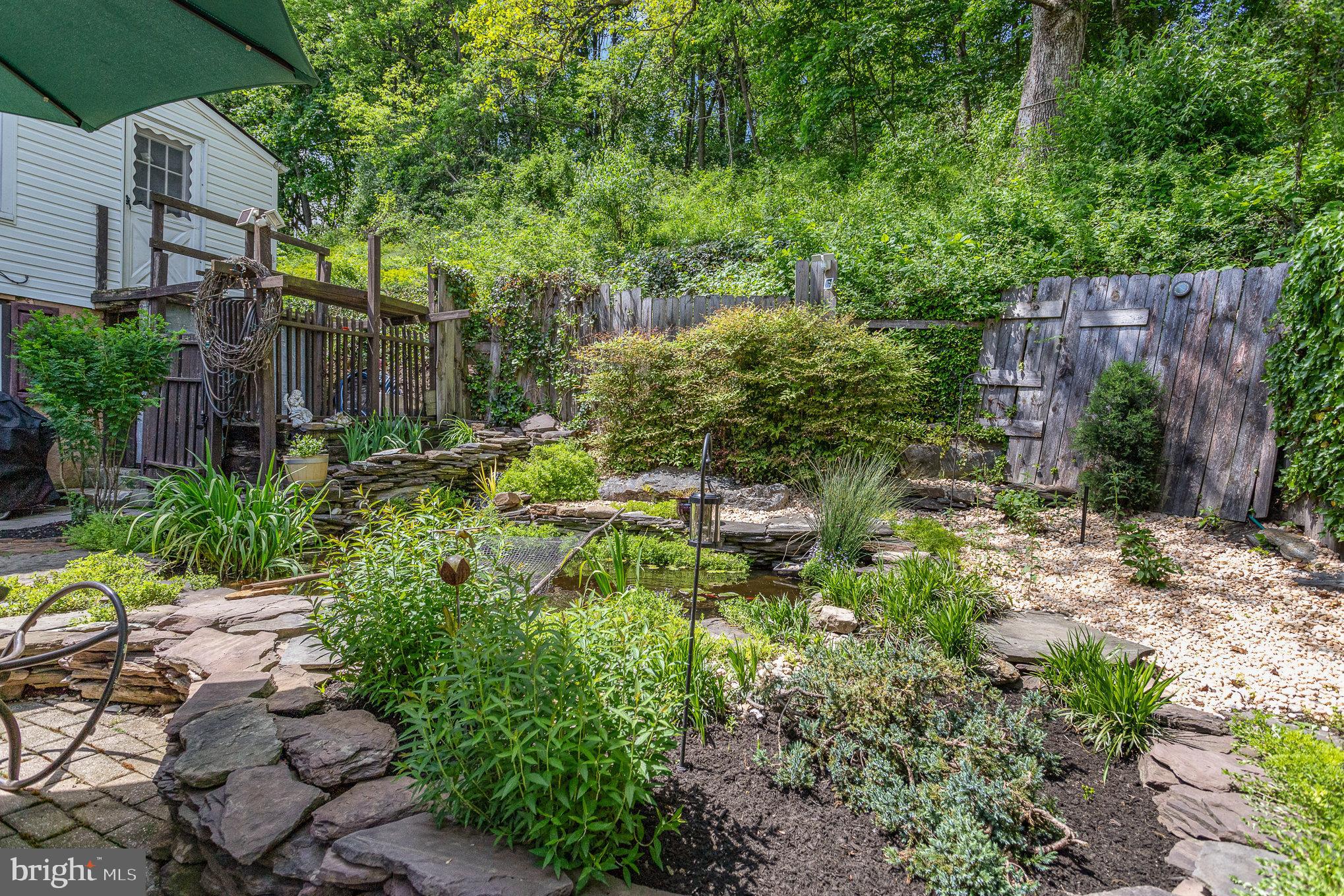 587 Trolley Road Windsor, PA 17366 - Photo 7 of 36