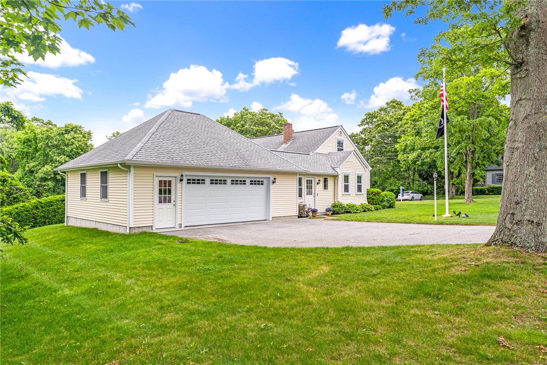 33 Upland Way Barrington, RI 02806 - Photo 3 of 33