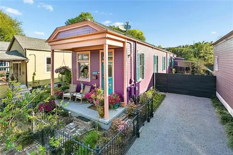 $645,000 | 819 Seventh Street, New Orleans, LA 70115