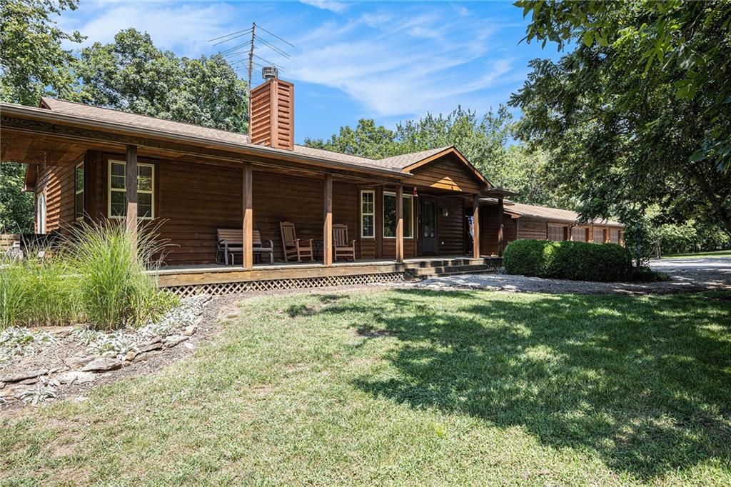 20 Timber Lake Road Lane, KS 66042 - Photo 2 of 48