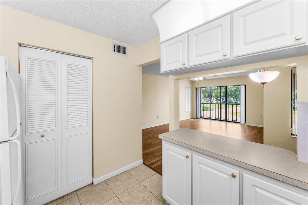 2687 Pine Ridge Way South, Unit F2 Palm Harbor, FL 34684 - Photo 29 of 62