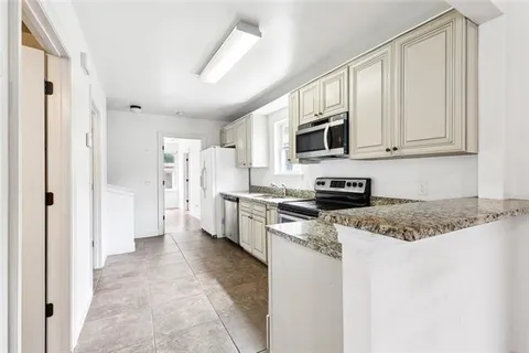 $139,900 | 2123 Arts Street, New Orleans, LA 70117