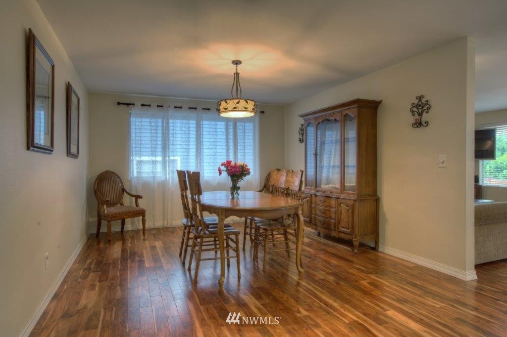 15840 Southeast 170th Street Renton, WA 98058 - Photo 3 of 19 Gallery Image 3