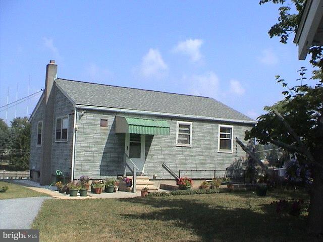 2016 Jay Street Lebanon, PA 17046 - Photo 1 of 16 Gallery Image 1