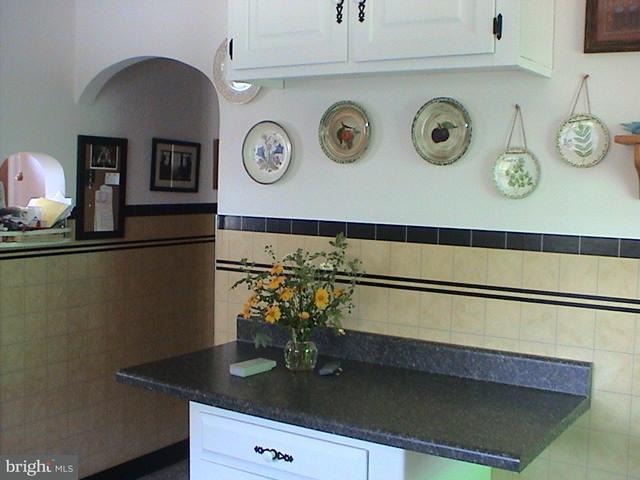 2016 Jay Street Lebanon, PA 17046 - Photo 10 of 16 Gallery Image 10