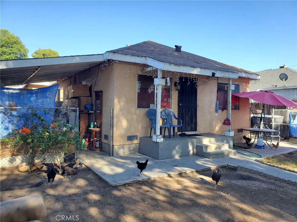 4110 Dwight Avenue Riverside, CA 92507 - Photo 4 of 5