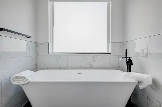 a view of walk in closet