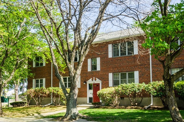 100 Lake Shore Road, Unit 1 Boston, MA 02135 - Photo 17 of 19