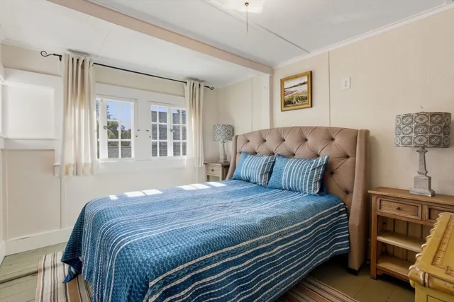 $3,950 | 11 Friendship Lane, Duxbury, MA 02332